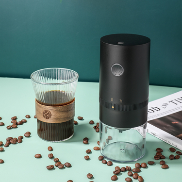 Portable Electric Coffee Grinder – Rechargeable Conical Burr Grinder for Precise Grinding